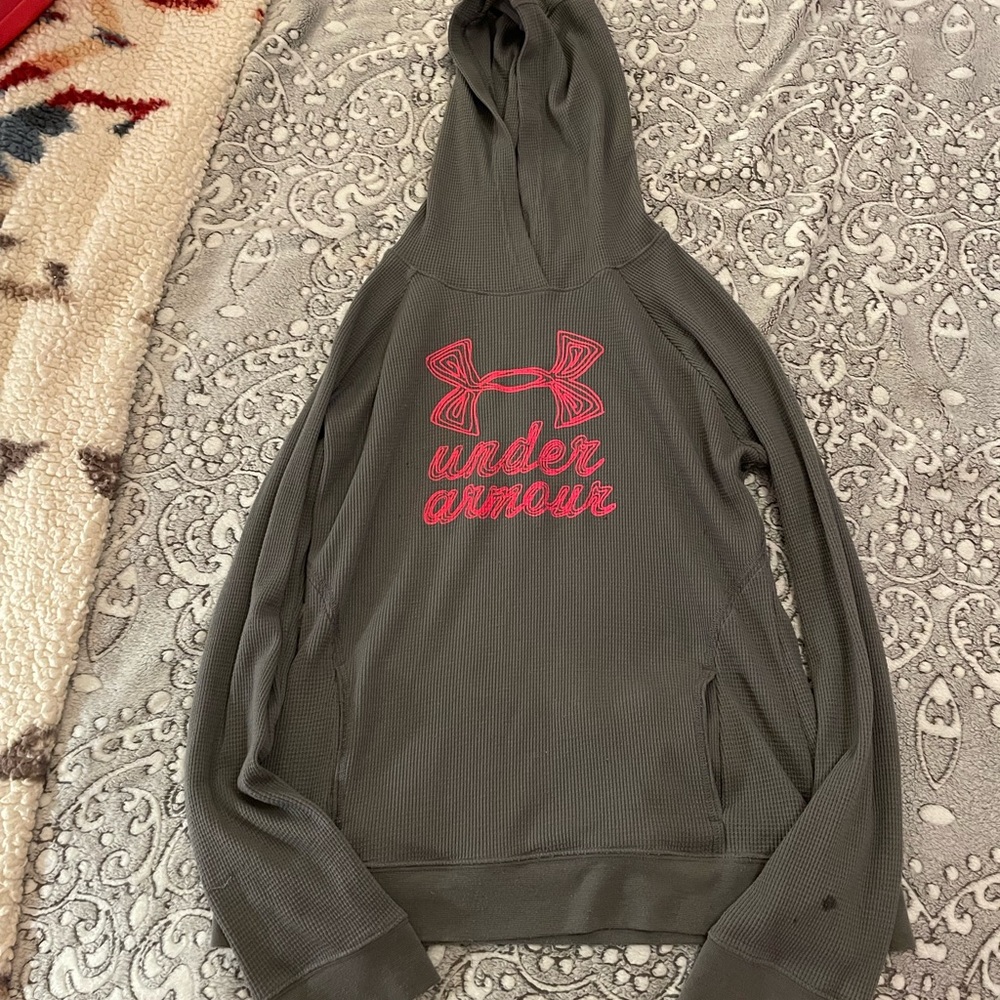 under amour pullover